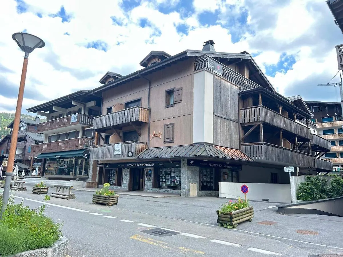 Appartement Central Aux Gets - Confort Moderne A Proximite Des Pistes Et Commerces - Fr-1-623-245 Les Gets 0*,  Francia
